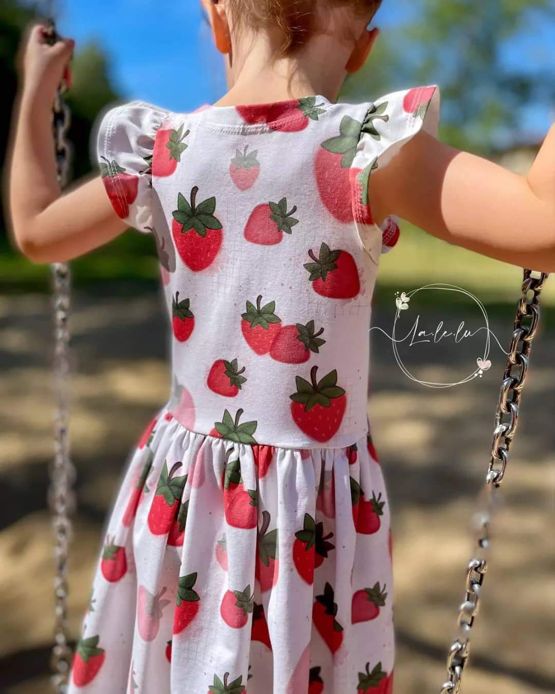 Erdbeere Stoff Eigenproduktion